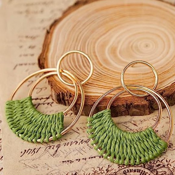 Green Woven Raffia Gold Hoop Earrings Wicker Hoops Links Post Vacation Style New - Picture 2 of 5